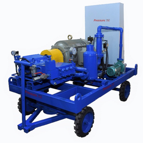 HydroJet Cleaning Machine